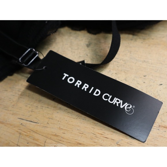 Torrid Curve Bombshell Multiway Push Up Bra Size 38D Black Floral Lace NWT - Picture 7 of 12